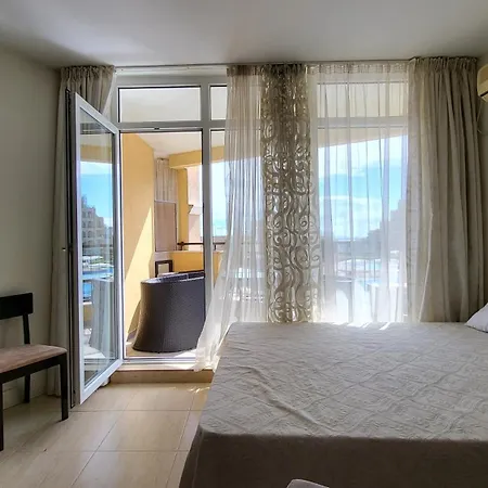 F210 - Bulharsko Aheloj