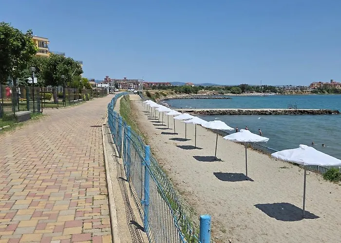 F210 - Bulharsko Apartman Aheloj